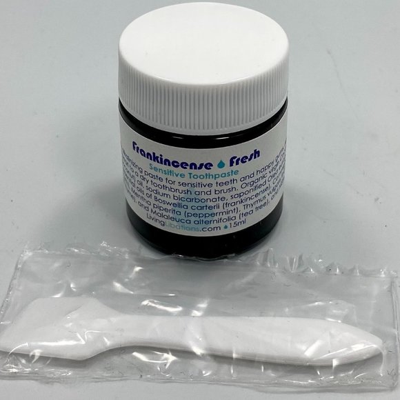 Frankensense Sensitive Toothpaste - Picture 2 of 3